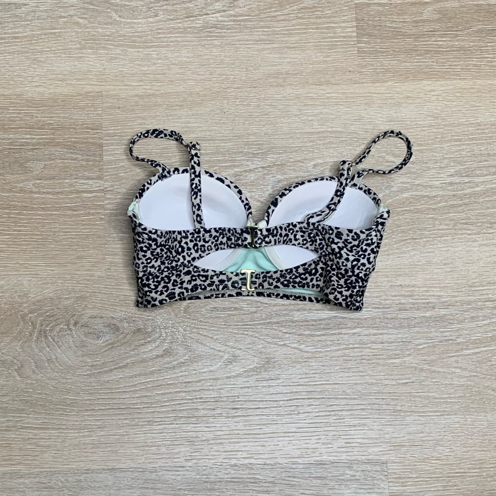 Leopard bikini top - Picture 3 of 3